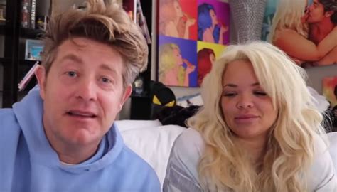 jason nash girlfriend name